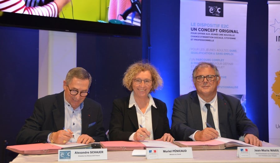 Signature de la convention de partenariat entre Reseau E2C et Etat